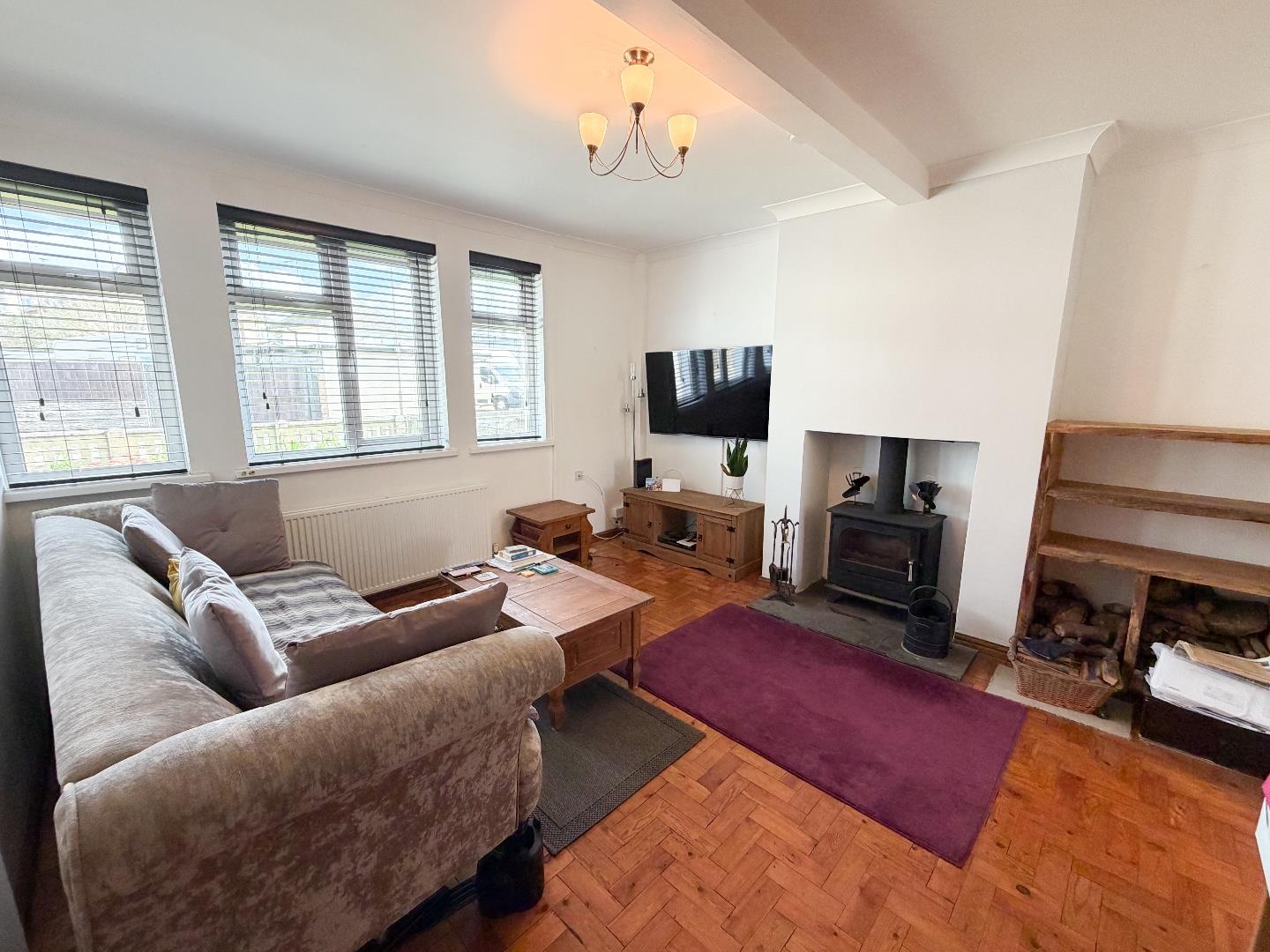 Brynteg Avenue, Pyle, Bridgend County Borough, CF33 6BB